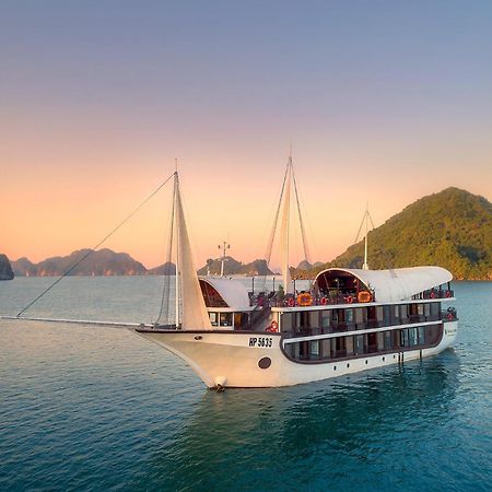 Sena Cruises - Wonder On Lan Ha Bay Hotel ฮาลอง ภายนอก รูปภาพ
